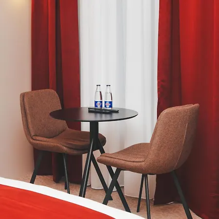 Eterna Apartments-city Center Apartment *