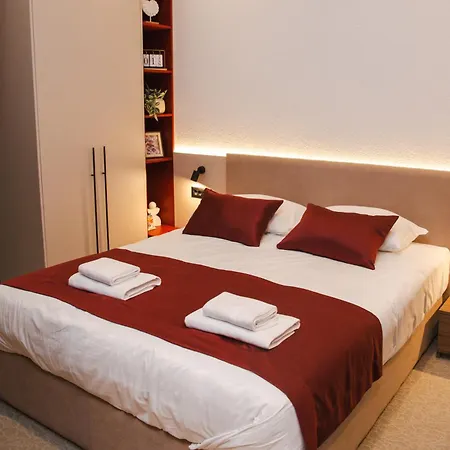 Eterna Apartments-city Center Apartment *