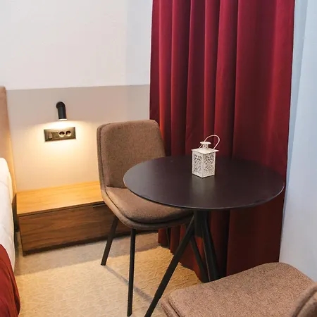 Apartment Eterna Apartments-city Center