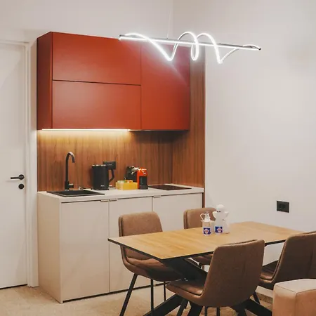 Eterna Apartments-city Center Apartment *